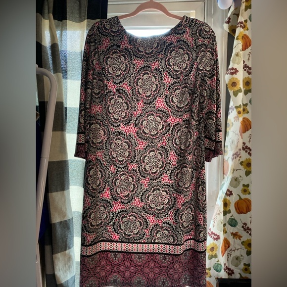 CHICOS SZ 1 (8-10) BOHO Beautiful paisley pinks,burgundy, black & white - Picture 2 of 12